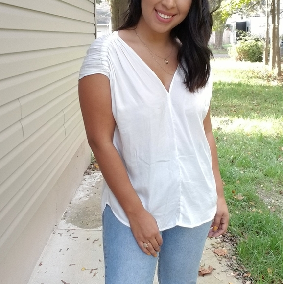 WHAT DO YOU MEAN WHITE RUCHED TOP - Picture 14 of 17